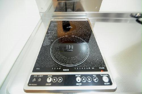 キッチン　設備仕様は号室により異なる為現況を優先致します。