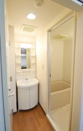 洗面設備　☆嬉しい独立洗面台☆