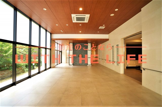 ロビー　清潔なロビーです