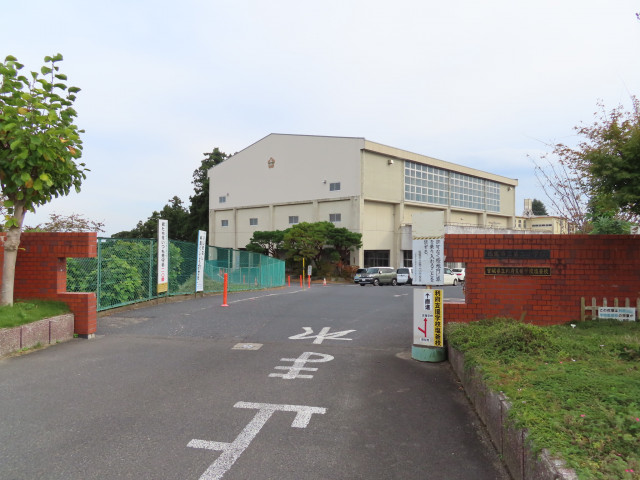 小学校　塩釜市立第二小学校（小学校）まで1810m
