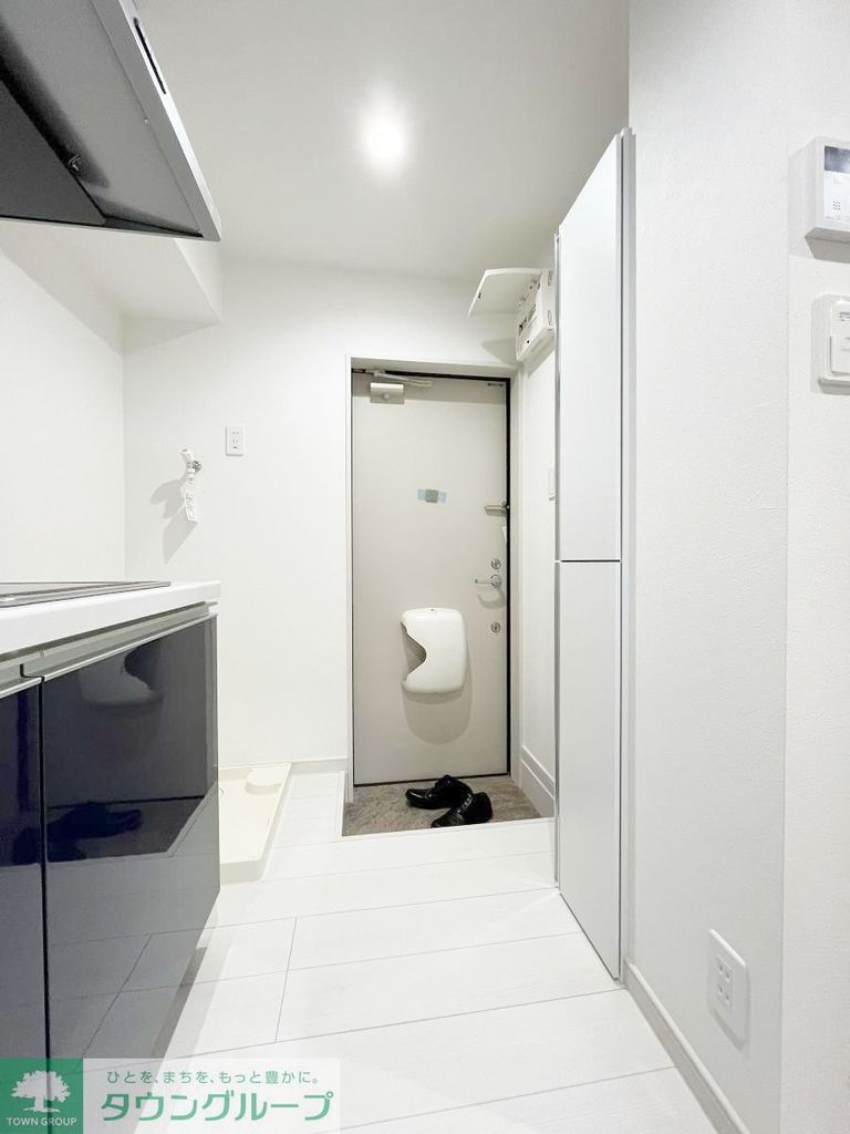 玄関　キッチン