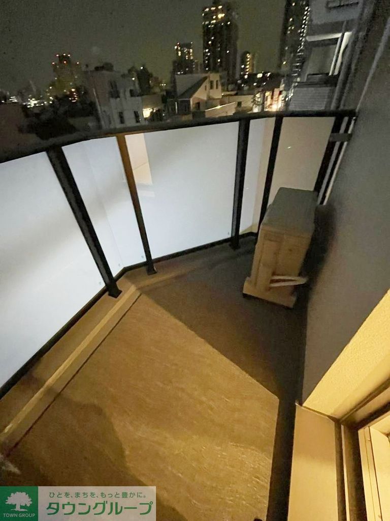 バルコニー　バルコニー