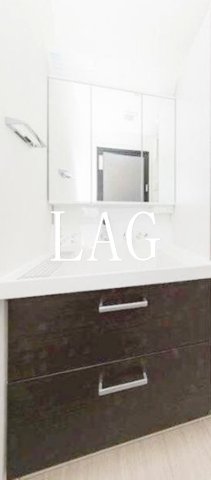 洗面設備　洗面台です。