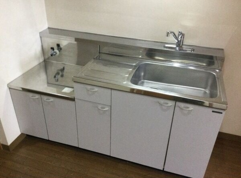 キッチン　図面と現状に相違がある場合には現状を優先