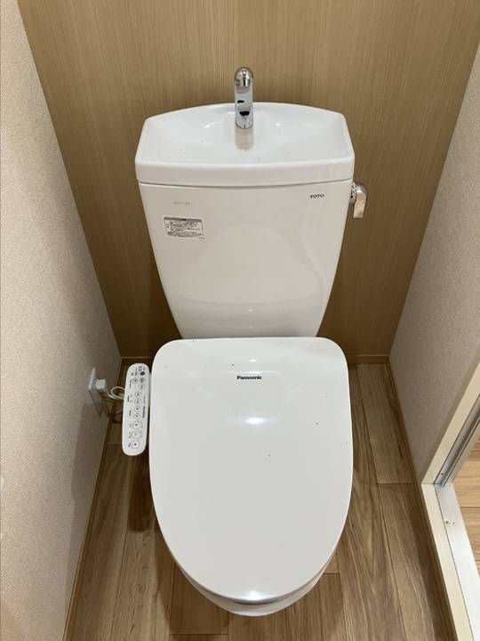 トイレ　トイレ