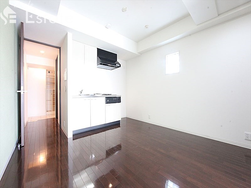 居室・リビング　内装