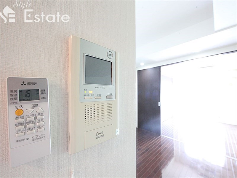 セキュリティ　モニター付きインターホン