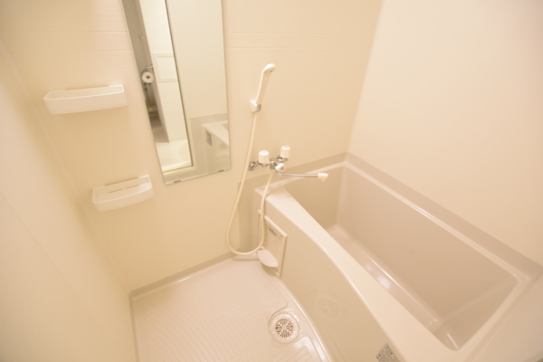 バス・シャワールーム　※同棟別部屋