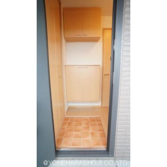 玄関　※同タイプの部屋