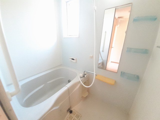 バス・シャワールーム　日々の疲れを癒すお風呂付です