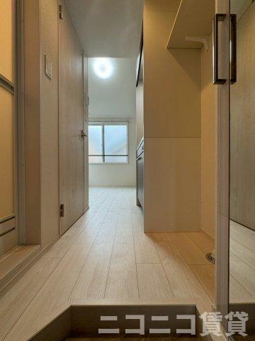 玄関　別号室イメージの為、現状を優先致します。