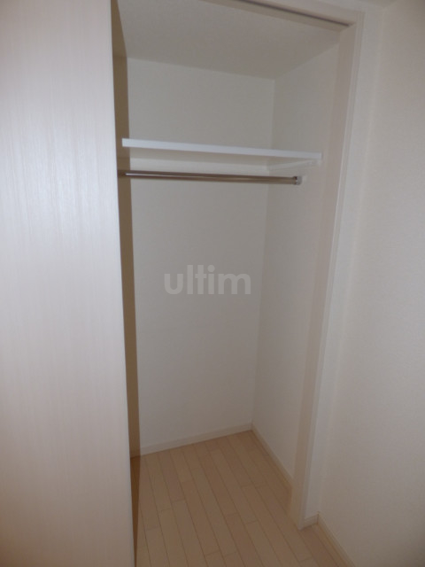 収納　違うお部屋の写真です。ご参考までに