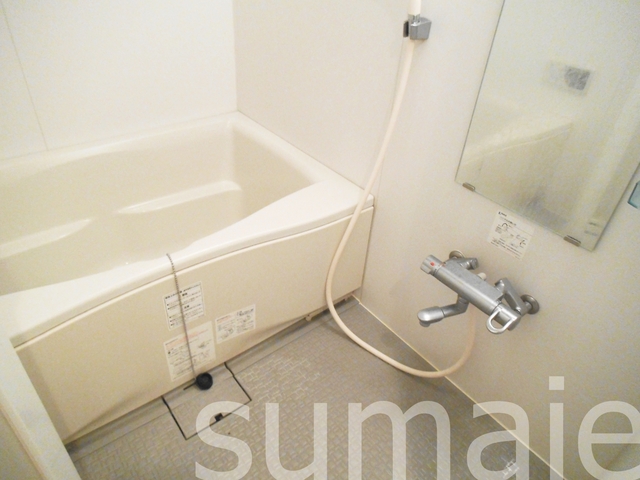 バス・シャワールーム　綺麗な浴室です！！