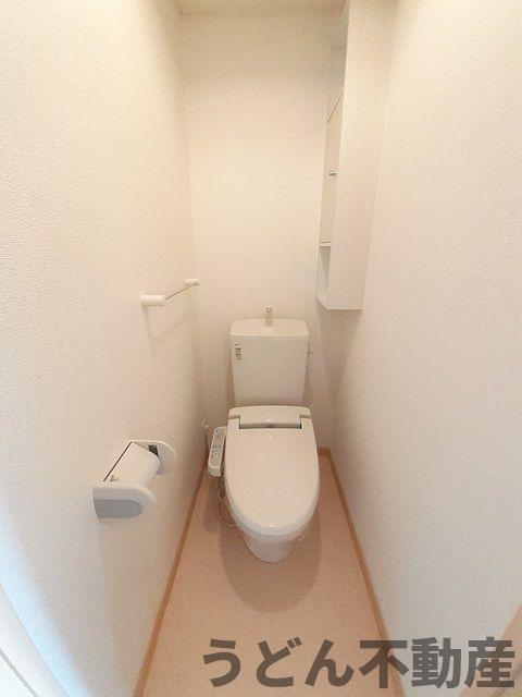 トイレ　うどん県のお部屋探しはうどん不動産へ うどんちゃんとLINE