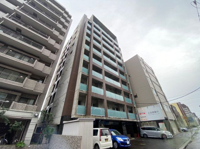 建物外観　札幌市中央区南１３条西「ＢＬＯＣＫ　ＨＩＬＬＳ」