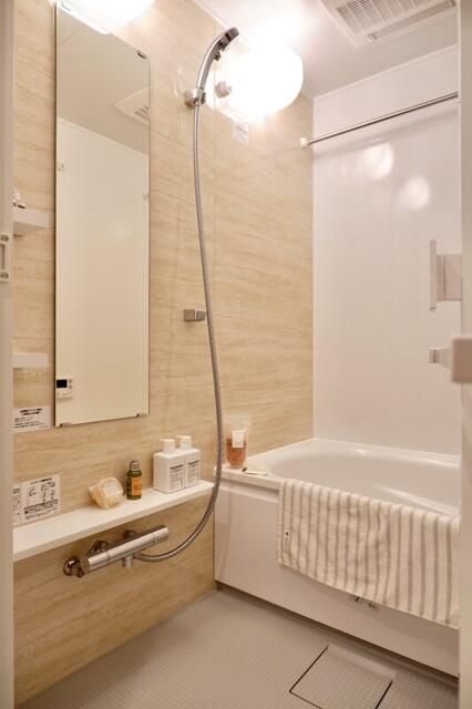 バス・シャワールーム