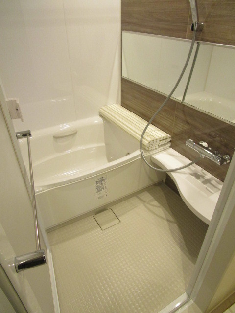 バス・シャワールーム　★浴室／建築時の写真です★