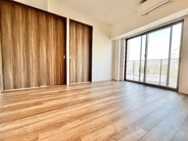 居室・リビング　※以下別部屋参考写真です※