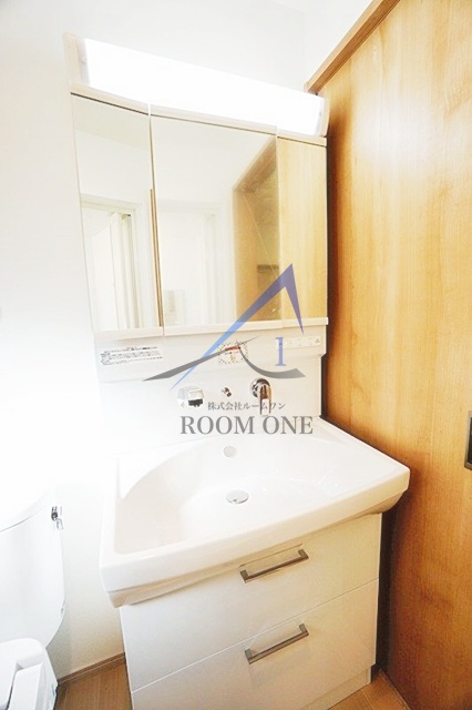 洗面設備　洗面台です。