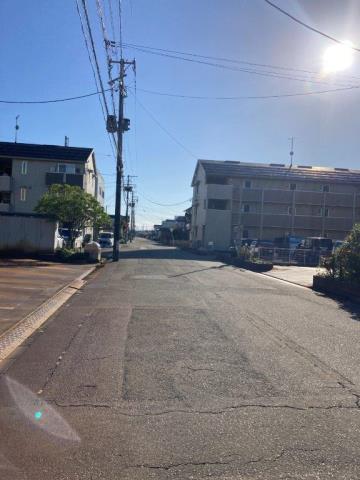 その他　前面道路（その他）まで0m