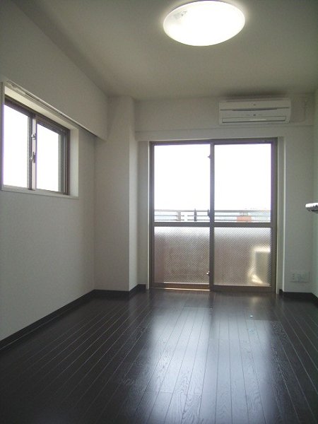 居室・リビング　同タイプ別部屋写真