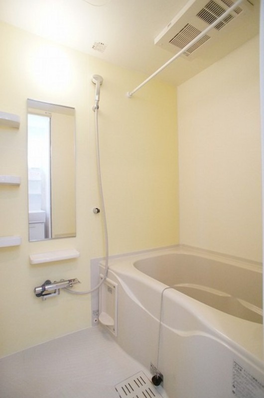 バス・シャワールーム　図面と現状に相違がある場合には現状を優先