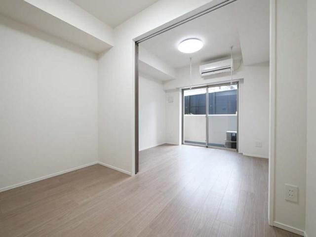 居室・リビング　別タイプのお部屋です