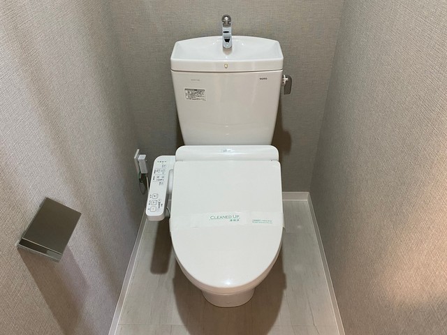 トイレ　※他部屋の写真です。現況優先。