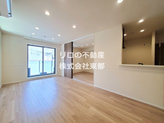 居室・リビング　上品な質感のリビングルームです♪