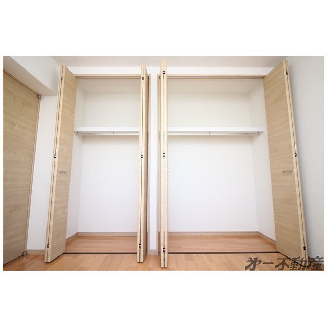 収納　クローゼット