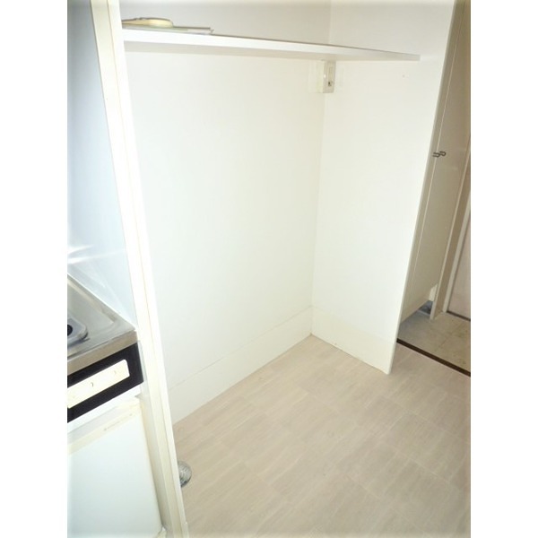 その他　室内洗濯機置き場です。