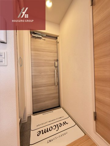 玄関　明るい玄関です