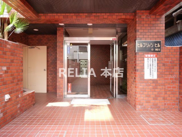 ロビー　★ ★ 口コミ２００件以上　評価４.９のお店 ★ ★