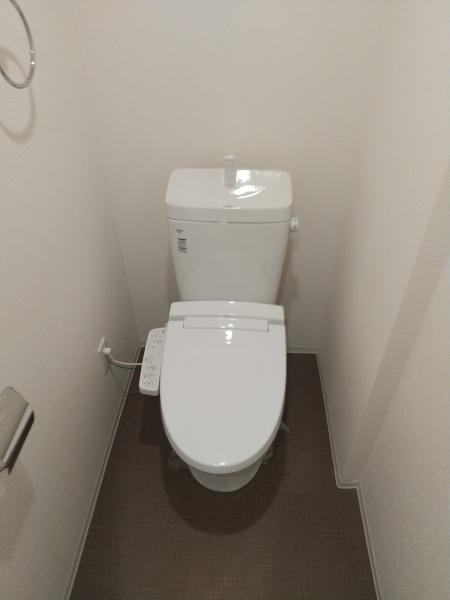 SERENiTE-04のトイレ写真