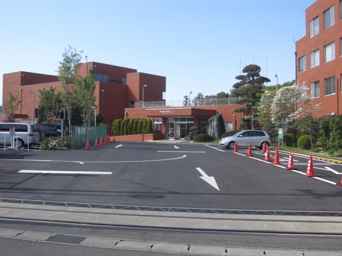 役所　生涯学習センター（役所）まで300m