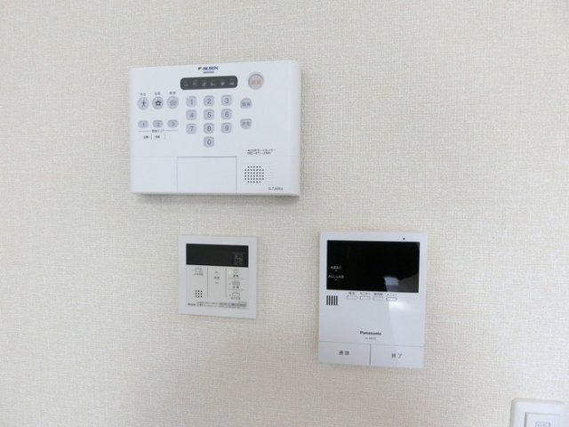 セキュリティ　同物件別号室の写真です。