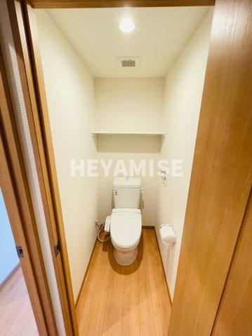 トイレ　※同間取りの別の階のお部屋の写真です※