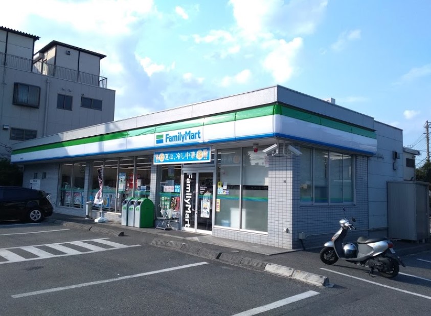 コンビニ　ファミリーマート川崎塩浜店（コンビニ）まで230m