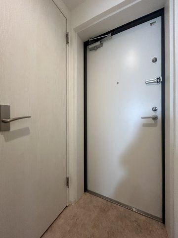 玄関　※参考写真※