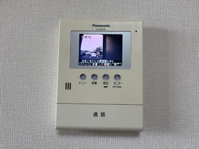 居室・リビング　カメラ付インターホン