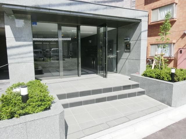 エントランス　★オシャレなエントランスです★