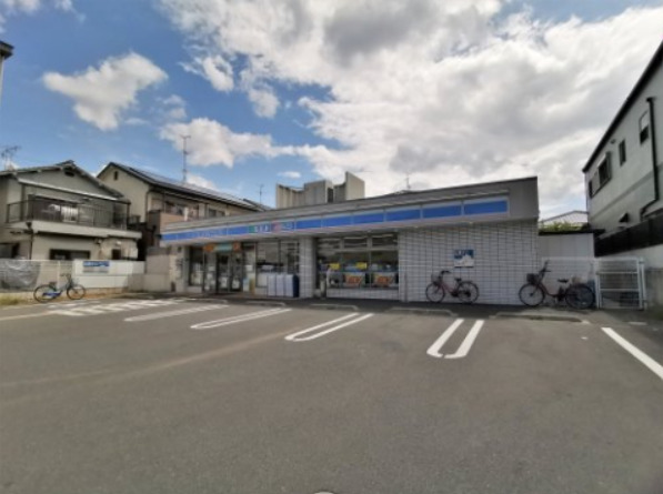 コンビニ　ローソン 松原阿保四丁目店（コンビニ）まで867m