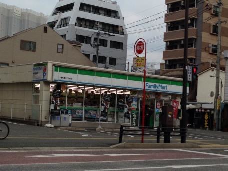 コンビニ　ファミリーマート 福岡清川三丁目店（コンビニ）まで477m
