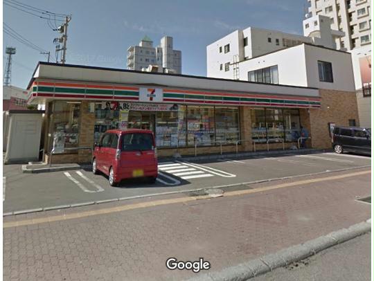 コンビニ　セブンイレブン函館宮前町店（コンビニ）まで308m