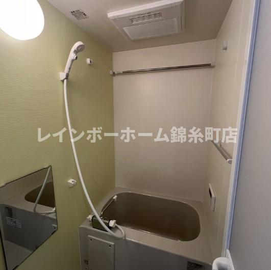 バス・シャワールーム　※建築中のため同施工会社参考写真となります。