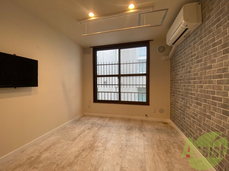 居室・リビング　広くてキレイなお部屋が広がっていて、充実した生活が送れそう。