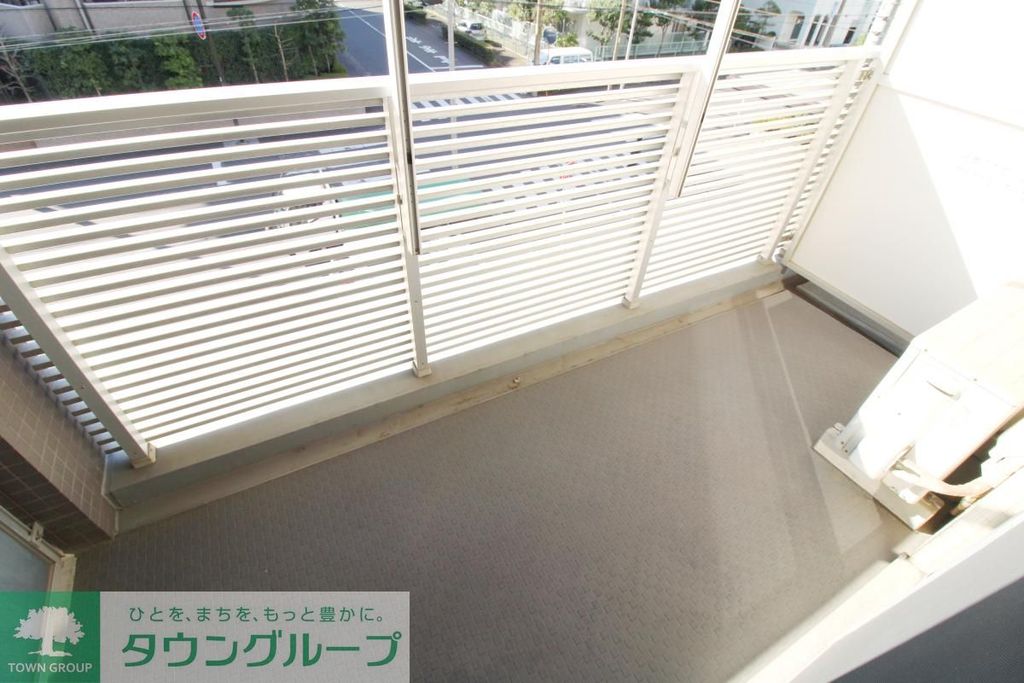 バルコニー　バルコニー