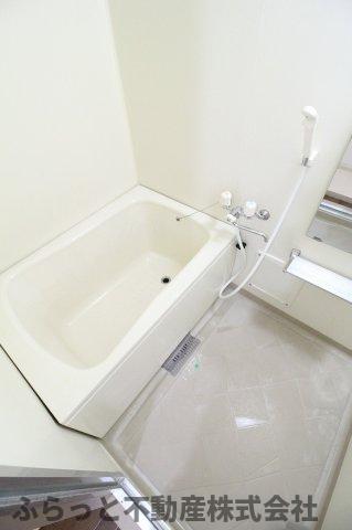 バス・シャワールーム　お風呂です