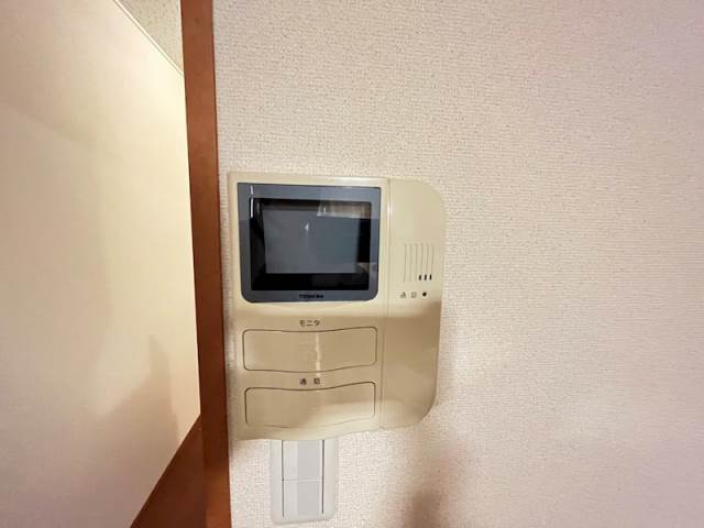 セキュリティ　別号室。写真は現状を優先します。