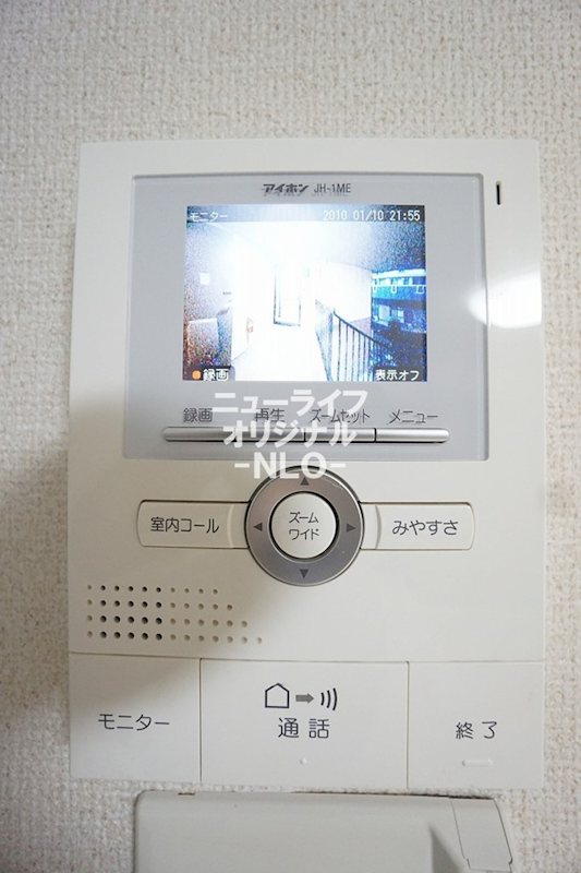 セキュリティ　事前に訪問者を目視してから対応できるTVモニターホン付き☆